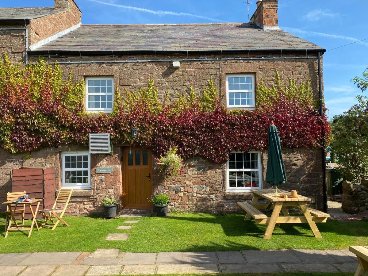 Gatesgarth Cottage @ The Pheasant Inn Brampton  Esterno foto